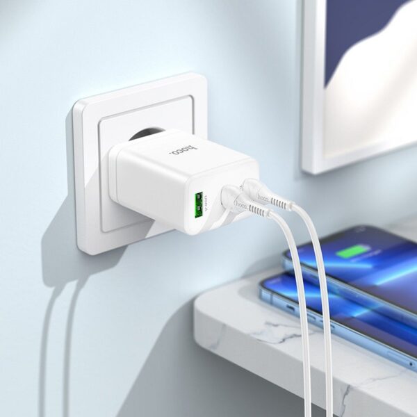 HOCO charger 2 x Type C + USB A + cable Type C to Lightning PD QC3.0 3A 35W N33 white – Bild 5