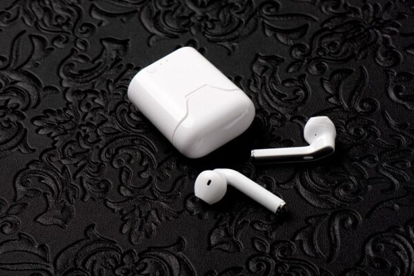 Bluetooth earphones TWS ART AP-TW-B2 with microphone for micro white/silver – Bild 3
