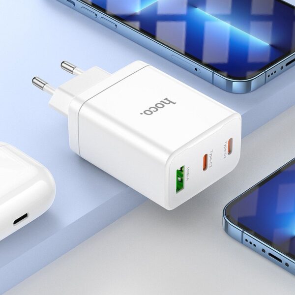 HOCO charger 2 x Type C + USB A + cable Type C to Lightning PD QC3.0 3A 35W N33 white – Bild 4