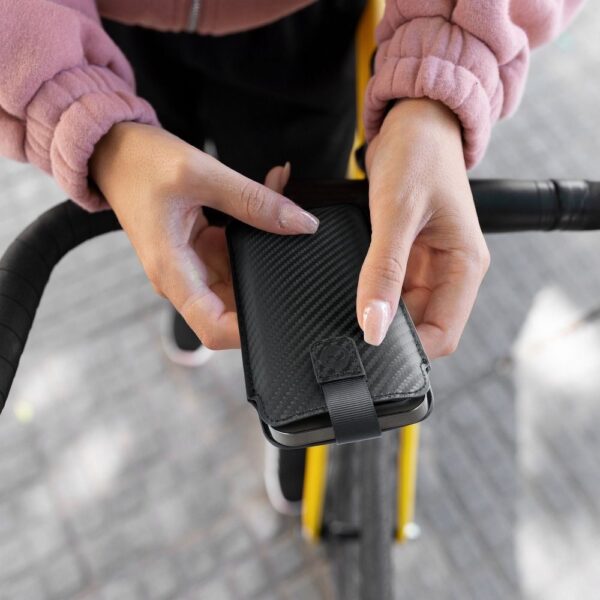 POCKET Carbon Universal Case - Size 17 - for SAMSUNG A02s / A03s / A05 / A05s / A12 / A15 / A21s / A25 / A32 5G / A42 5G / A72 5G / M12 XIAOMI Redmi 9A / 9AT / 9c / Note 10 PRO / Mi11 OPPO A52 / A72 / A92 REALME 7i VIVO Y52 5G / Y72 5G – Bild 3