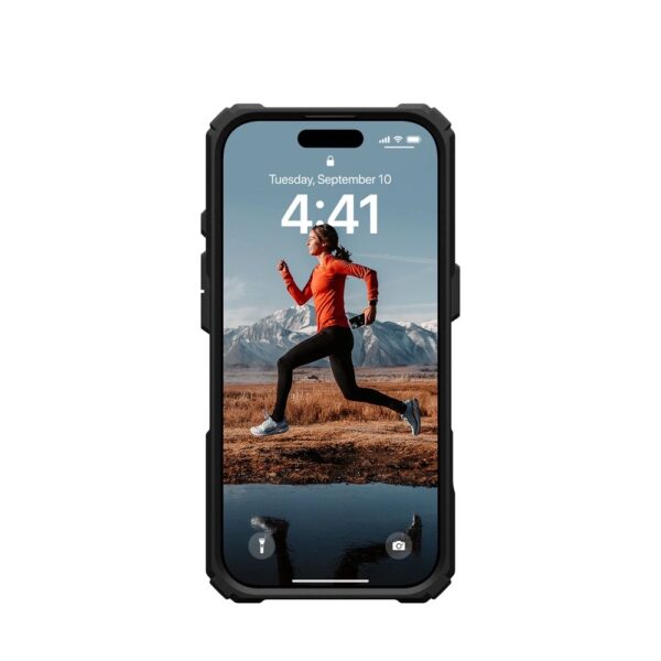 Case (UAG) Urban Armor Gear Plasma XTE compatible with MagSafe for IPHONE 16 Pro black / orange – Bild 4